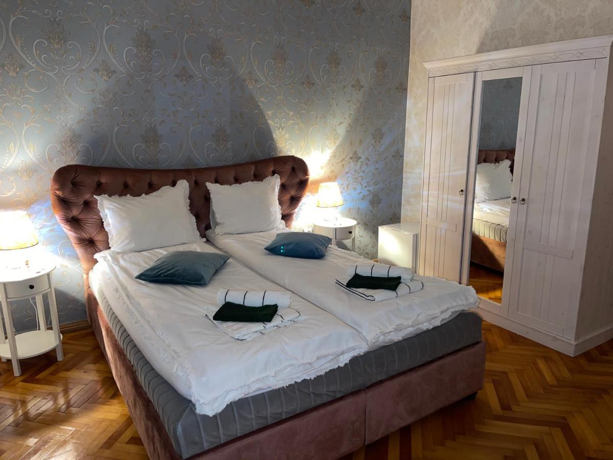 Chic Home Sibiu Esterno foto